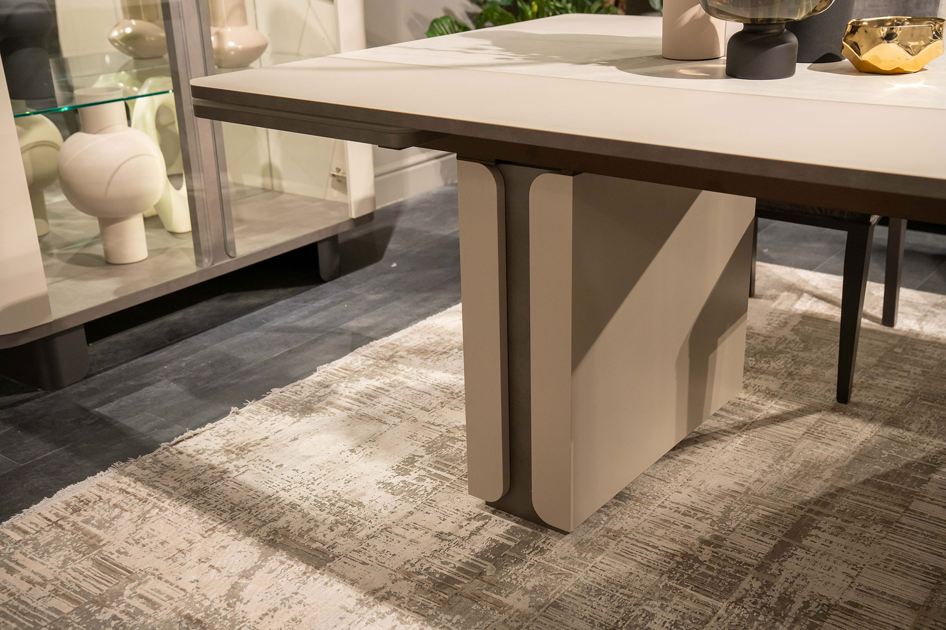 Perla Dining room Gallery 1