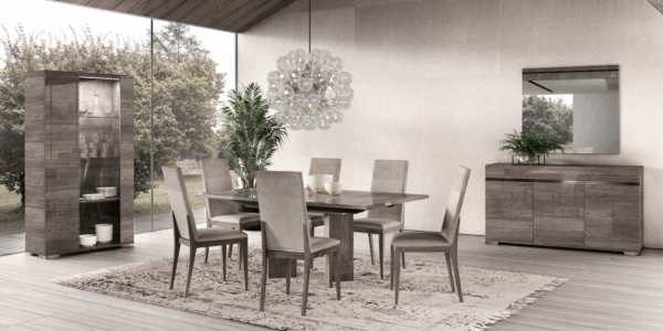 Viola Dining room Gallery 1