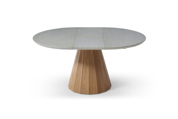 9493 Dining table Gallery 3