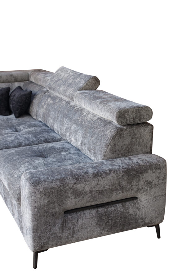 Daytona sectional w/ bed & Storage Gallery 3