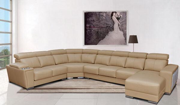 8312 Sectional with Sliding Seats Gallery 2