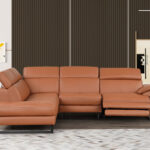 Gea Sectional w/ recliner
